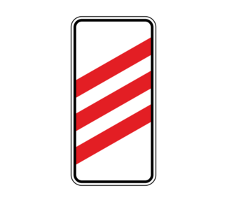 Дорожный знак 1.4.1 Приближение к железнодорожному переезду (правый, 3 полосы)