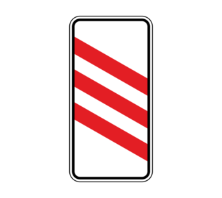 Дорожный знак 1.4.4 Приближение к железнодорожному переезду (левый, 3 полосы)